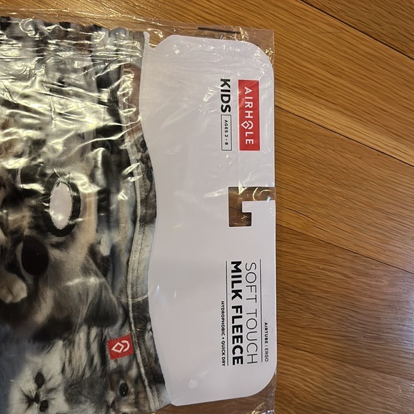 Airhole Juniors Ergo Milk Fleece Airtube Neck Gaiter Meow 2022-2023 - Picture 4 of 8